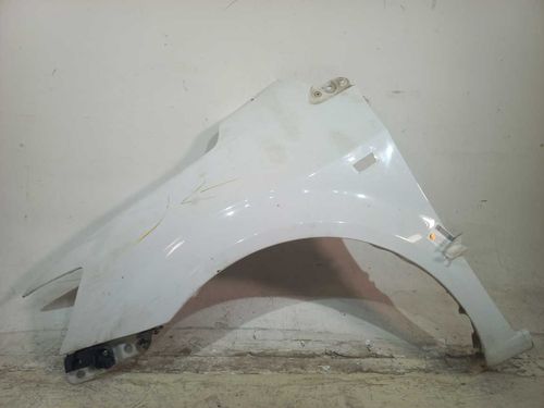 PARALAMA DIANTEIRO ESQUERDO CHEVROLET SONIC 1.6 2013