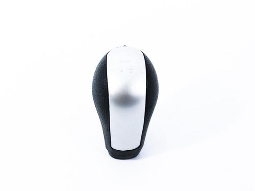 MANOPLA CÂMBIO S10 12/18 6M COM TAMPA PRATA