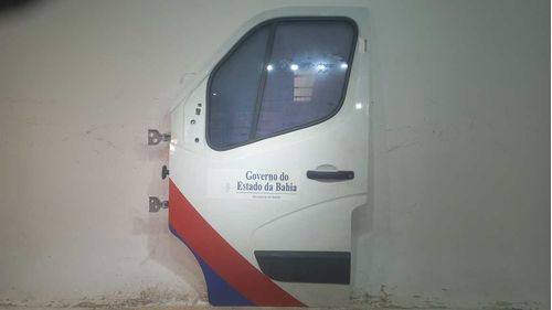 PORTA DIANTEIRA ESQUERDA - VAN RENAULT MASTER 2.3 2022